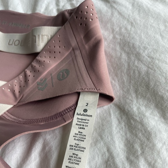 Lululemon Adapt the Strap Bra *lululemon X Barrys. New! - Picture 4 of 5